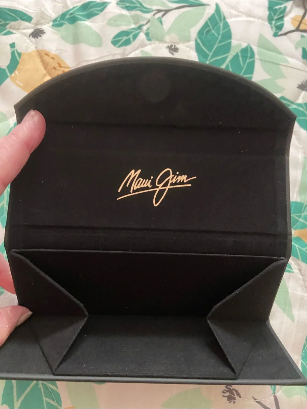 MAUI JIM GLASSES CASE Sunglasses Triangle Box
